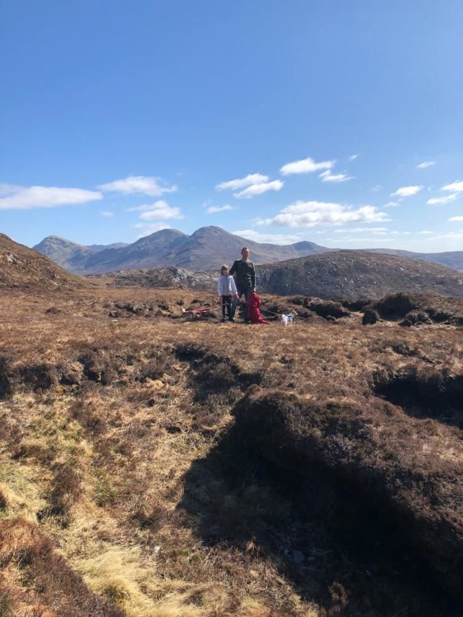 Дома для отпуска Letterfrack Farm Lodge house in Letterfrack village Connemara Леттерфрак-5