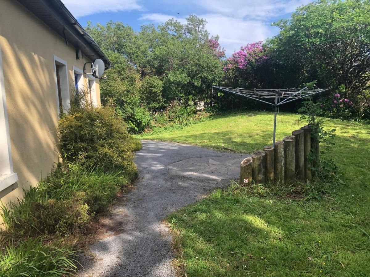 Дома для отпуска Letterfrack Farm Lodge house in Letterfrack village Connemara Леттерфрак